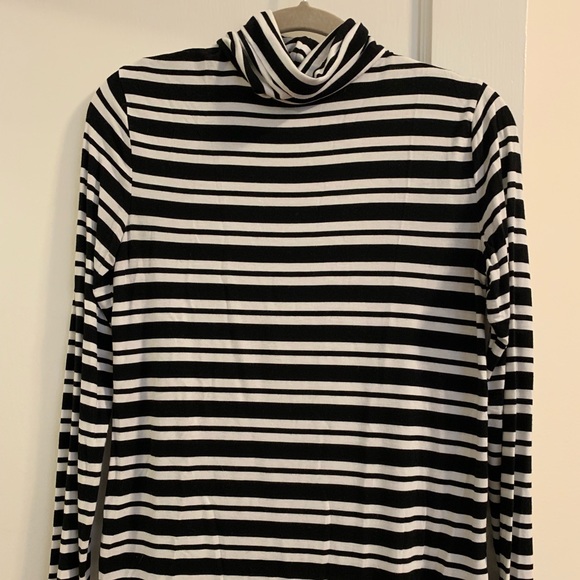 Old Navy Luxe Striped turtleneck, S - Picture 1 of 2
